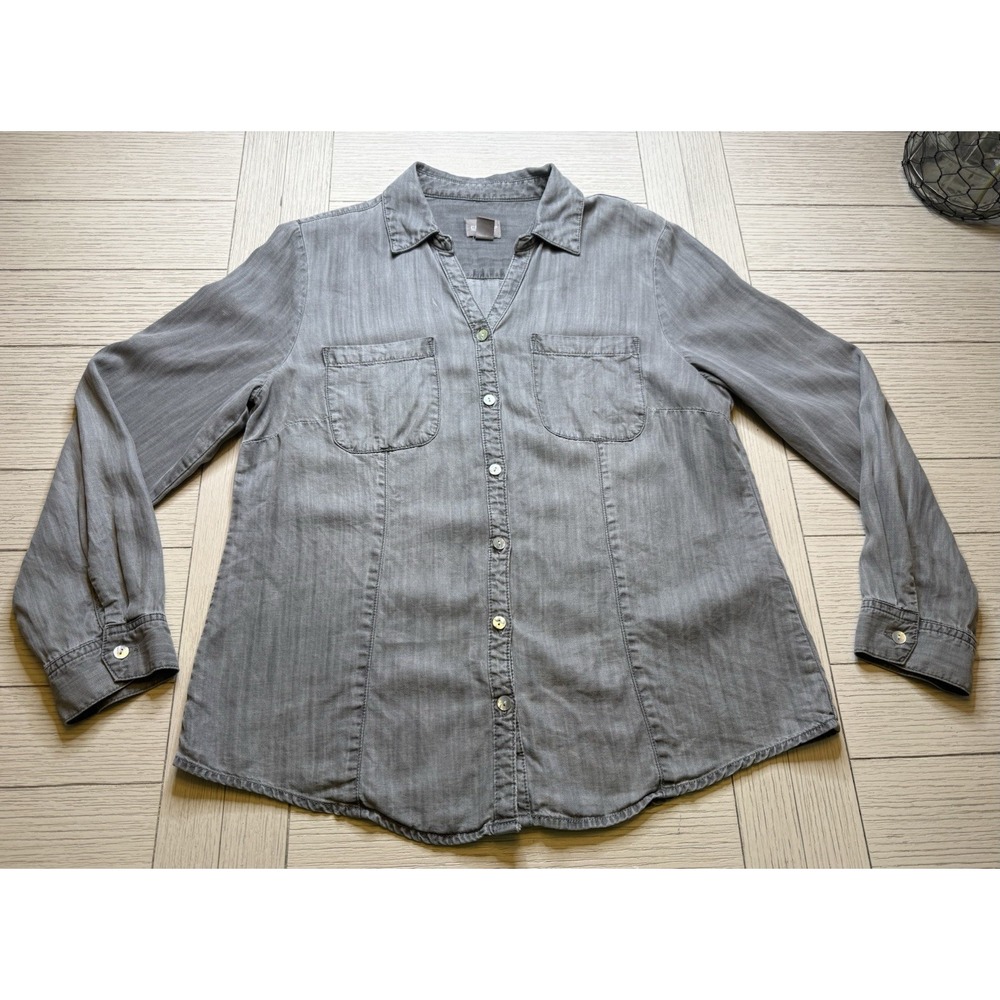 Chico's Women's Gray Washed Tencel Button Down V Neck Pockets LS Shirt Sz M / 1